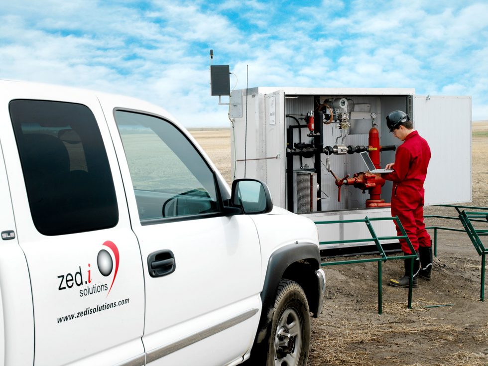 Calgary Onsite Photographer. Zedi solutions employee on site.